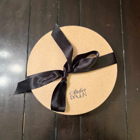 Atelier Paulin - 14k Yellow Gold Filled - Big Heart Necklace - Picture 2 of 7